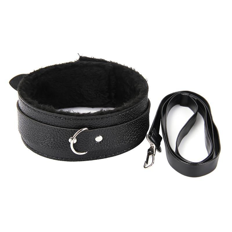 Fur lined Leather Collar with Leash Black