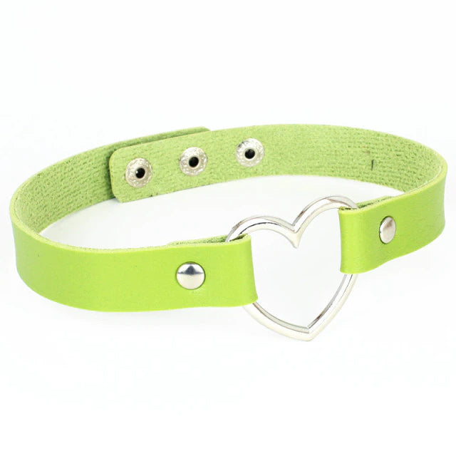 Leather Heart Choker Green