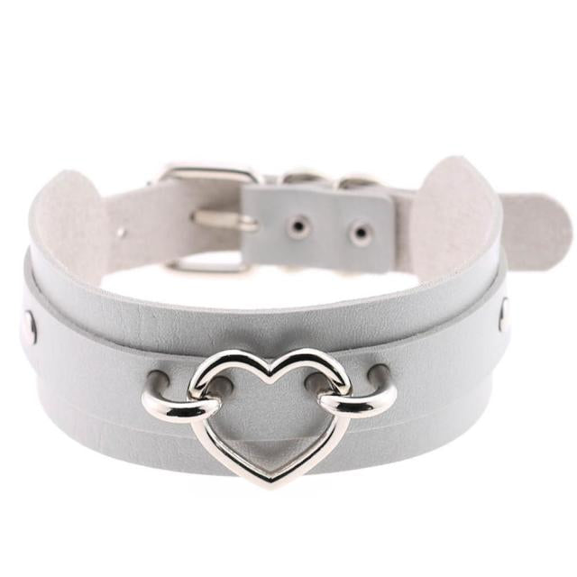 Silver Heart Gray Leather Collar