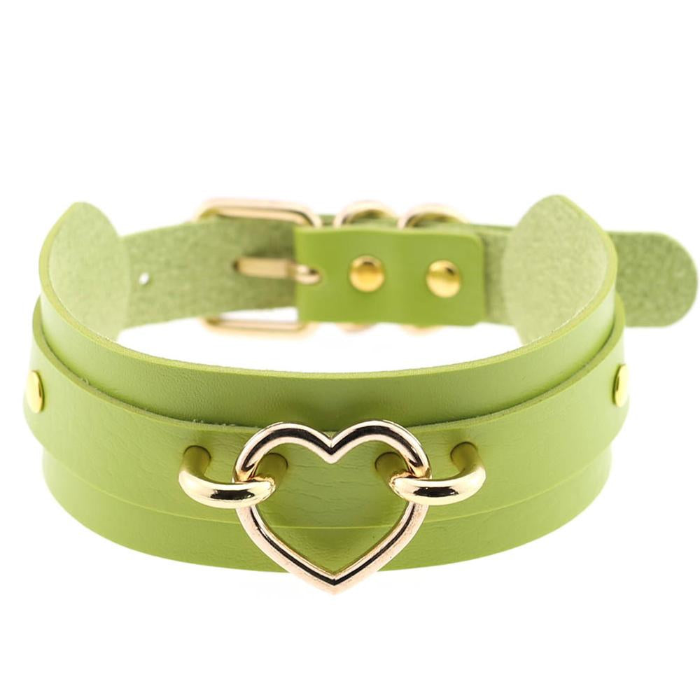 Golden Heart Green Leather Collar 