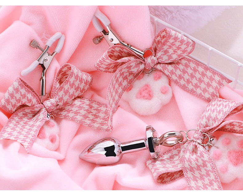 Kitty Paw Nipple Clamp + Plug Set