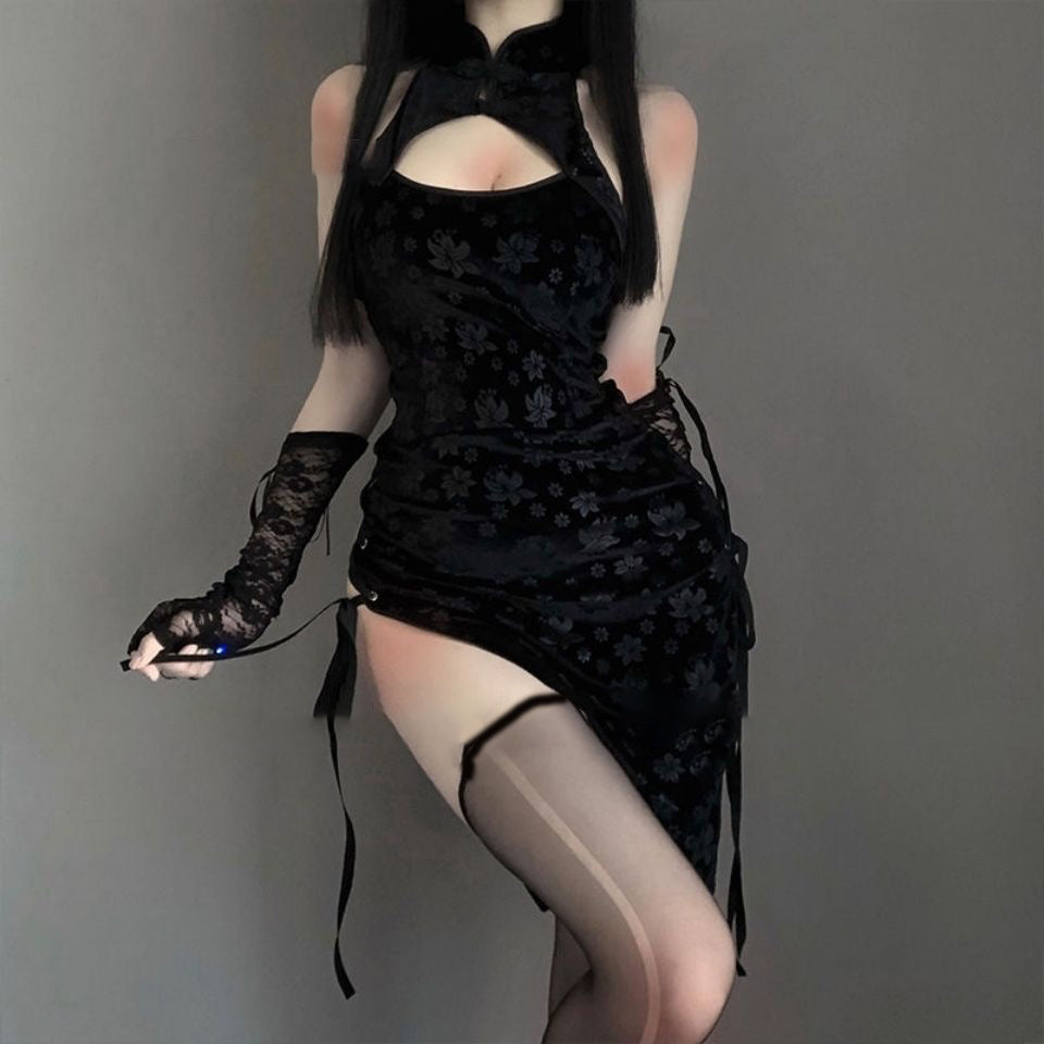  Chinese Black Dress